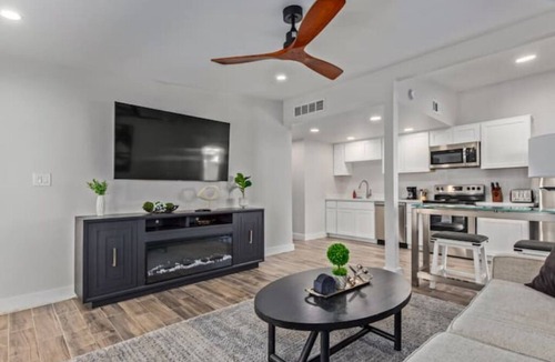 Southwest Village Apartment | Old Town Scottsdale unit 2