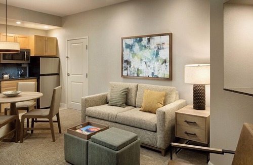 Kierland Villa | One-Brm-Premium Villa- 870Sq ft Great offering! Rental rates go at $1000/night.