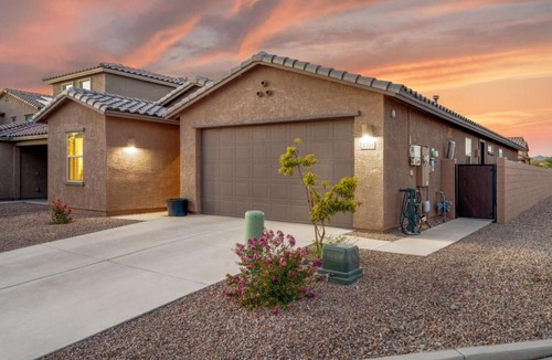 Casas Adobes House | Oro Valley House