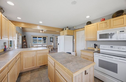 Florence House | Osprey Riverfront Cabin
