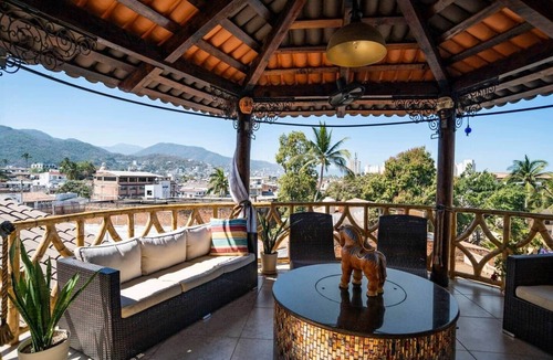 Olimpica Villa | Outstanding Value - ALL Suites -Walk to Beach