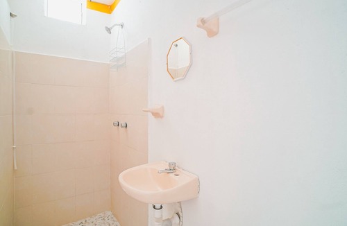 Chiapa De Corzo Hotel | OYO Hospedaje Colibri