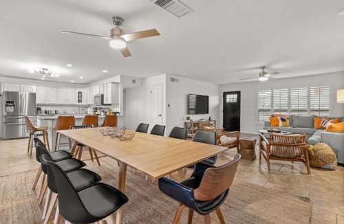 Scottsdale Estates Six House | Painted Sky Ranch - Guest House Large Pool & Putt