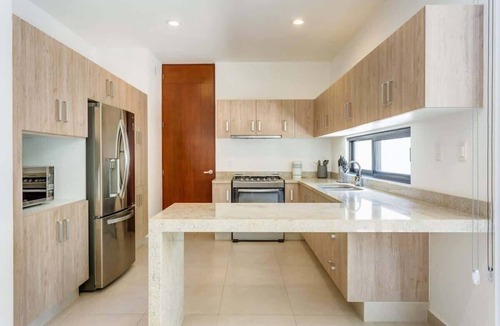 Playa del Carmen House | Palmara Gated Community, Pool, Gym & Paddle Court