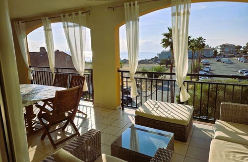 Solenzara Apartment | Palmeraie 130- sea view- beach and shops on foot