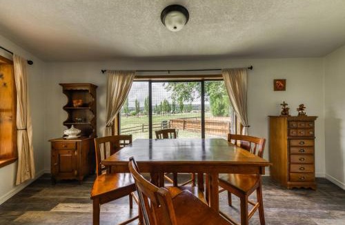 Ruidoso Ski Chalet | Par Fore The Course: Your Golf-side Getaway