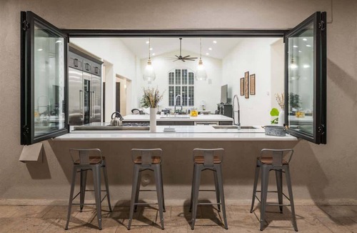 Cactus Acres House | Paradise Palace - 9BR Premier Private Compound