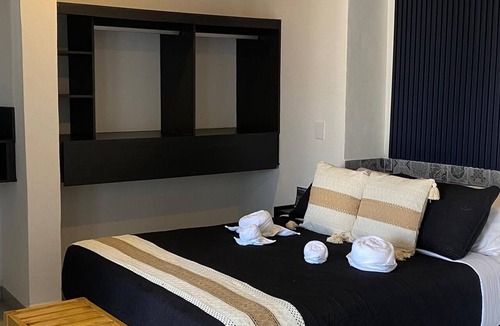 Anton Lizardo Hotel | Pelicanos