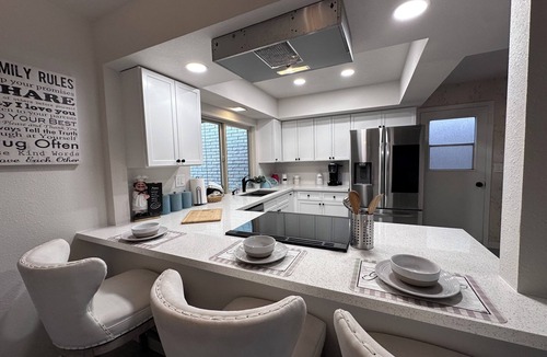 Sun City House | Perfect 3-bedroom Town-home in beautiful Sun City - 55+ Age Required