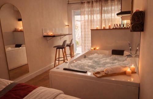 Menton Apartment | Perle Dazur Jacuzzi Suite Parking Prive 5min Mer