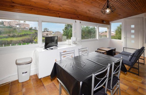 Bastelicaccia Apartment | Pet Friendly Apartment In Bastelicaccia