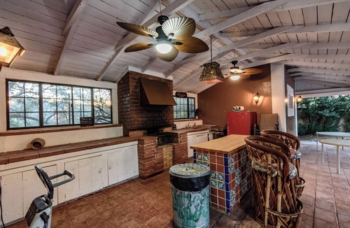 Nogales Villa | Pet-Friendly Casa Luna BBQ, Fire Pit & Pool