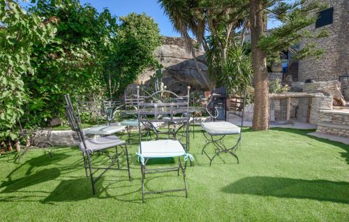 Pianotolli-Caldarello Apartment | Pet Friendly Apartment