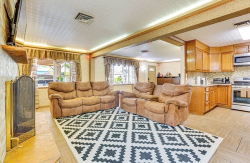 Henderson House | Pet-Friendly Home Near Downtown Henderson