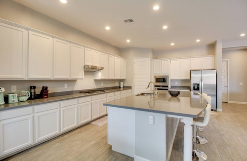 Tucson House | Pet-Friendly Marana Home: Community Pool + Hot Tub