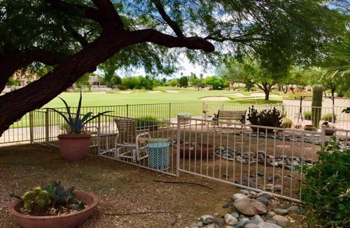 Casas Adobes House | Pet Friendly Omni Golf Course Views from Open floor plan with yard-garage