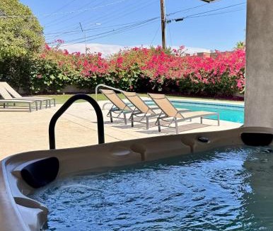 Papago Parkway House | Pet-Friendly Scottsdale Retreat by Leavetown Vacations
