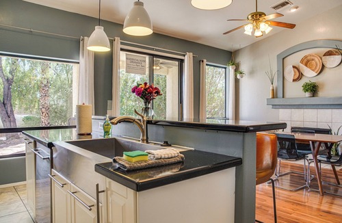 Gold Canyon House | Pet-Friendly Snowbird Haven w/Pool in Gold Canyon