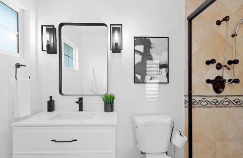 Covey House | Pet-friendly stylish retreat with private pool, spa, ping pong, foosball + more!