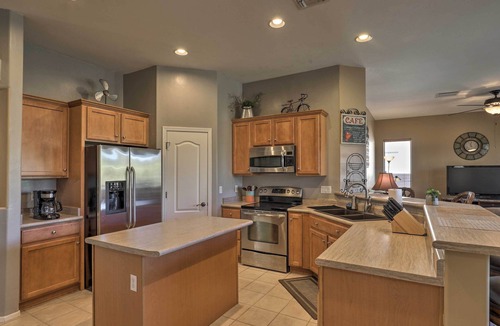 Tucson Mountain Sanctuary House | Pet-Friendly Tucson Home w/Patio & Mountain Views