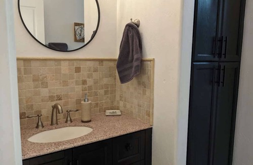 Anthem House | Phoenix Desert Casita 3 Beds, Pool, AC, and WIFI