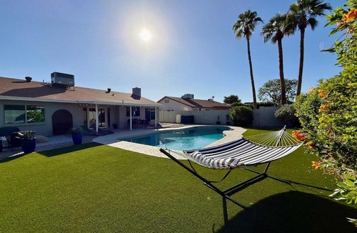 North Mountain House | Phoenix Retreat Family Pool Fire Pit Golf