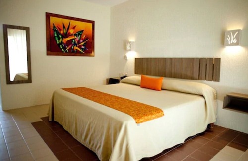 Palenque Hotel | Plaza Palenque Hotel & Convention Center