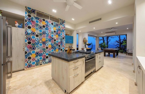 South Shore Hotel Area Villa | Please Inquire Before Booking – Luxury Villa