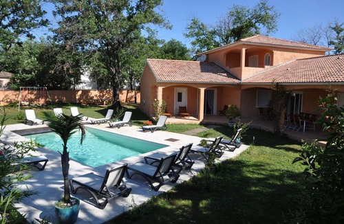 Moriani-Plage Villa | Pleasing Villa. near the Sea beach, Moriani-Plage, 5 bedrooms. 12 persons