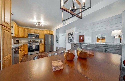 Groves Lincoln Park House | Pool | 4 BR 2 BA | Davis Monthan AFB | Renovated