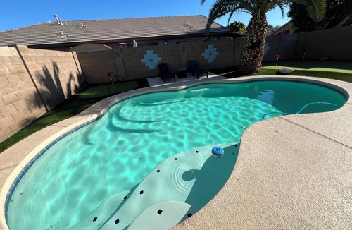 Mountain Vista Ranch House | Pool and Private Putting Green in Surprise Arizona