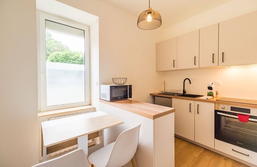 Guingamp Apartment | Practical & cozy studio - Guingamp town centre