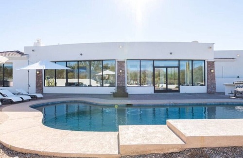 Fountain Hills House | Pristine Luxury Estate, Views, Sleeps 26, Heated Pool & Spa