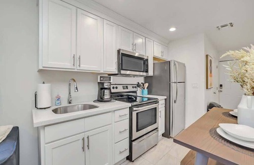 Coronado House | Private casita with BBQ & fire pit