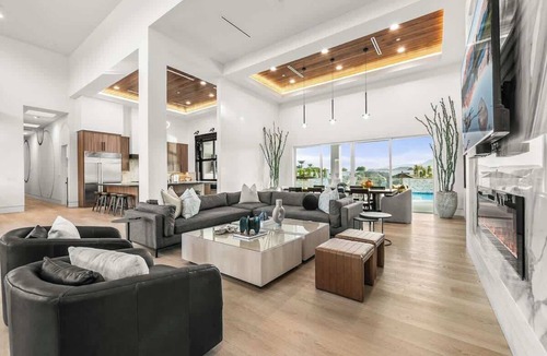 Indio House | Private Estate-Waterslide-Theatre-Sauna-Pickleball