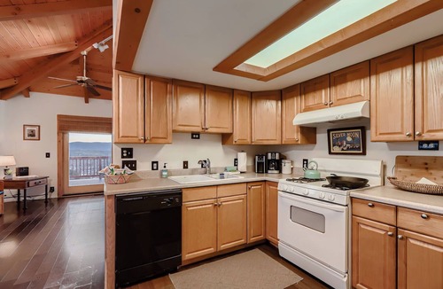Lake Montezuma House | Private Hilltop Retreat w/360° Verde Valley Views