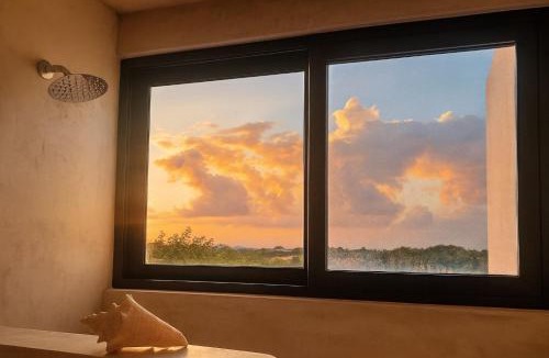 Puerto Aventuras Apartment | Private Jacuzzi, Starlink, Golf-View Terrace - Puerto Aventuras