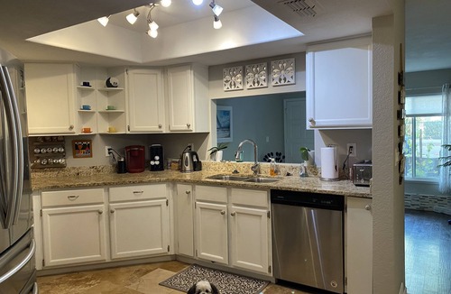 Lake Biltmore Village House | Private Lakeside Townhouse