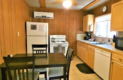 Sierra Vista Southeast Cabin | Private Ramsey Canyon Cabin: Bird Sanctuary & Trails