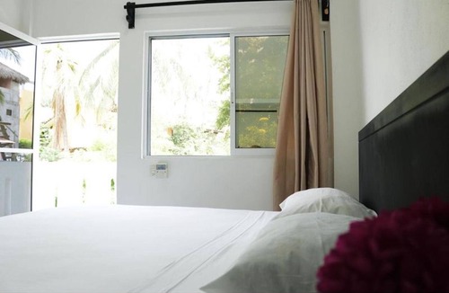 Santa Maria House | Private room with king size bed num023