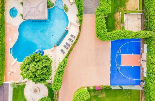 South Mountain House | Private Urban-Oasis w Resort Pool
