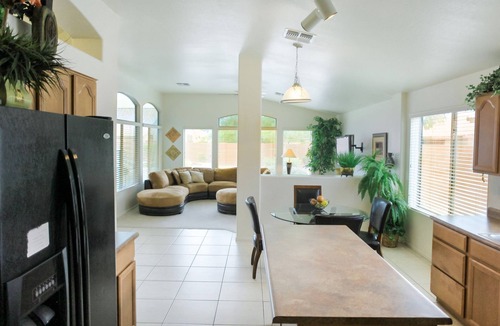 Deer Valley House | Private w/4 Kings or 7 total beds & Pool/Hot Tub!