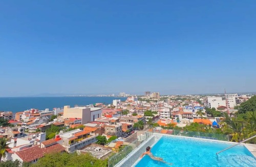 Colonia 5 de Diciembre Apartment | Puerto Vallarta, Bay View Apartment. 5 min from the Malecon.