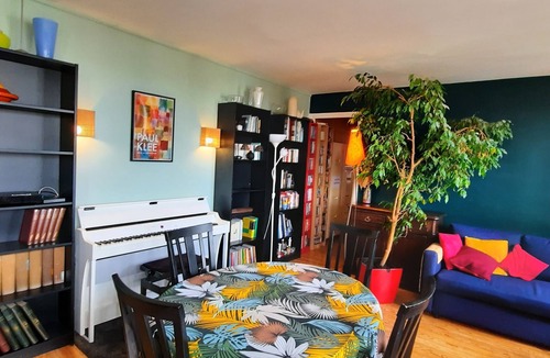 Gare Apartment | Quiet, bright apartment with private parking near central Paris
