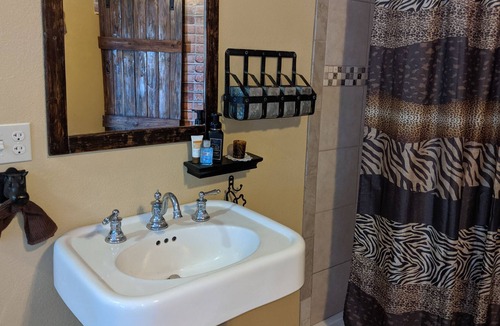 Foothills Apartment | Quiet & Cozy Private Studio