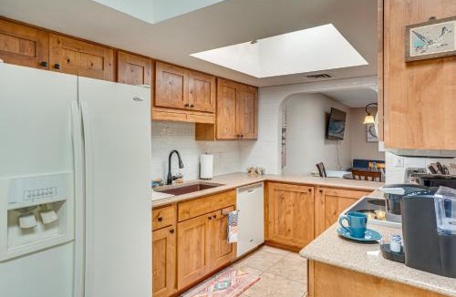 Green Valley House | Quiet Townhome w/Mountain Views in Green Valley