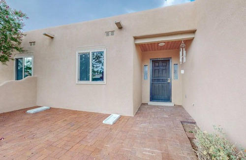 Alban Hills House | Quintessential New Mexico Charm