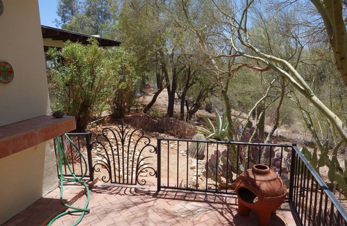 Flowing Well Neighborhood House | Quintessential Tucson - 2BR/2BA Entire House - Lower Foothills