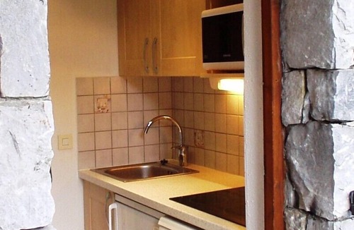 Val-d'Isere Apartment | Recently refurbished s/c 2 bedroom flat to sleep up to 7 - Private WiFi included