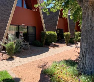 Oak Creek Resort | Red Agave Resort